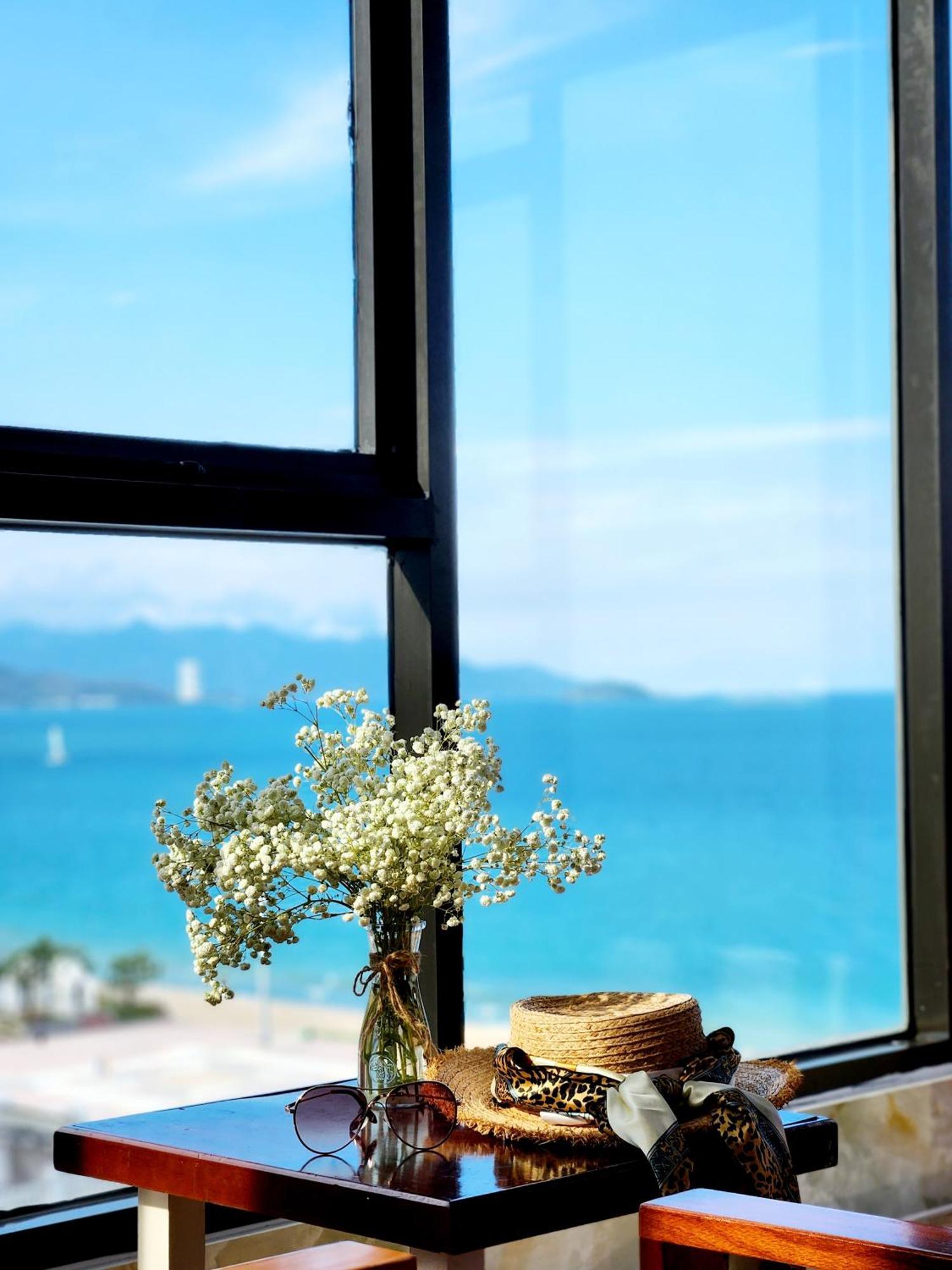 Happy Light Central Nha Trang Bagian luar foto
